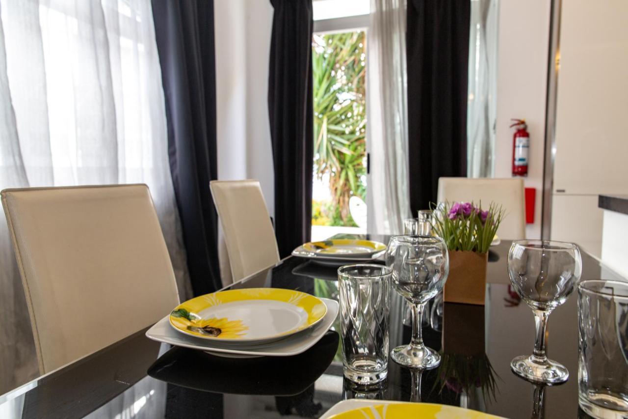 Dolmen Court Flat 10, Qawra Apartment เซนต์พอลส์เบย์ ภายนอก รูปภาพ